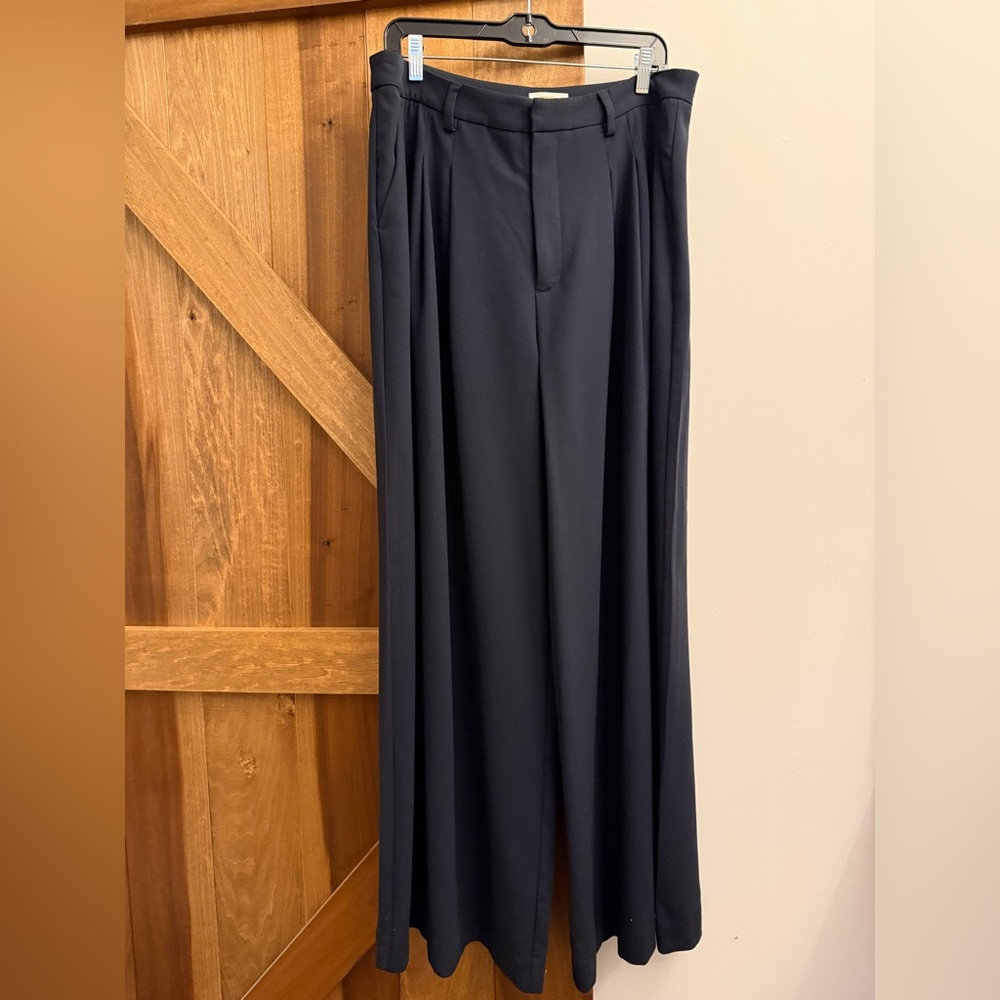 Navy Maeve by Anthropologie Wide Leg Pants. Size 14.